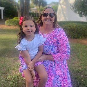 Meet your Posher, Whitney